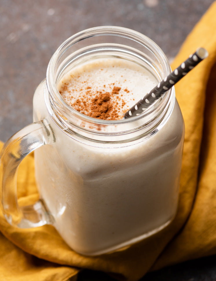 cinnamon roll shake